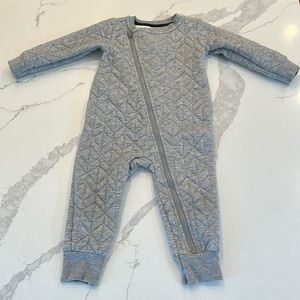 Cat & Jack quilted one piece diagonal zipper. Size 18 months unisex ADORABLE